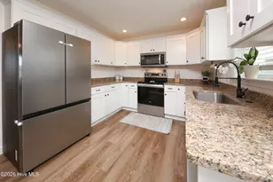 205 Compass Dr, Elizabeth City, NC 27909 - Photo 9