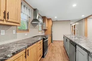 335 Ridgewood Dr NW, Calabash, NC 28467 - Photo 3