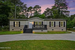 335 Ridgewood Dr NW, Calabash, NC 28467 - Photo 1
