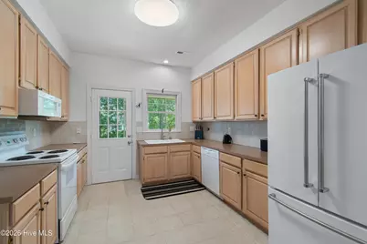 4148 Carlyle Place SE, Southport, NC 28461 - Photo 9