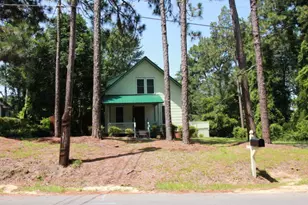 390 W Connecticut Ave, Southern Pines, NC 28387 - Photo 1