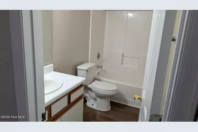 206 Wyndham Circle Circle #A, Greenville, NC 27834 - Photo 5
