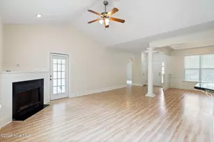 106 Cinema Ct, Hampstead, NC 28443 - Photo 9