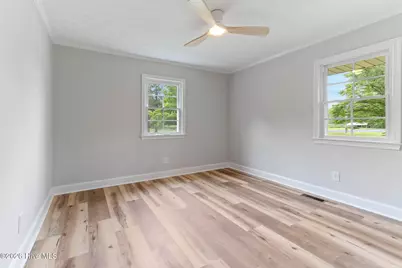 207 Sunset Avenue, Whiteville, NC 28472 - Photo 33