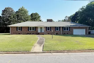 1903 Hampton Rd, Kinston, NC 28504 - Photo 1