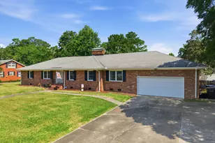 1903 Hampton Rd, Kinston, NC 28504 - Photo 1