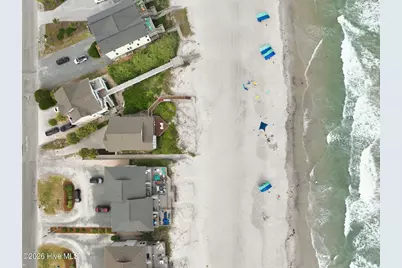 816 S Shore Drive, Surf City, NC 28445 - Photo 11