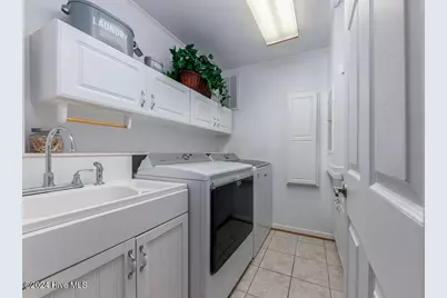 121 Harbour Drive, Hubert, NC 28539 - Photo 23