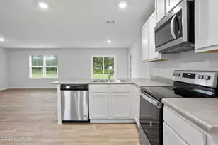 111 Cassidy Ln, Holly Ridge, NC 28445 - Photo 7