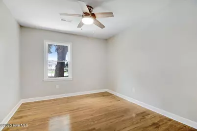412 E 18th Street, Scotland Neck, NC 27874 - Photo 23