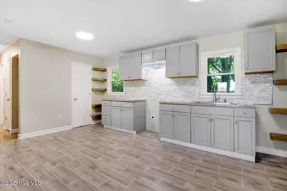 412 E 18th Street, Scotland Neck, NC 27874 - Photo 21