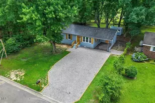 412 E 18th St, Scotland Neck, NC 27874 - Photo 5
