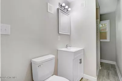 412 E 18th Street, Scotland Neck, NC 27874 - Photo 11