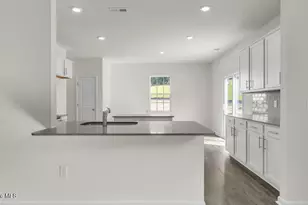 719 Lazy Elm Ln, Aberdeen, NC 28315 - Photo 7