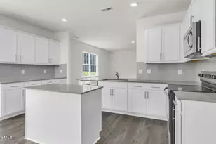 719 Lazy Elm Ln, Aberdeen, NC 28315 - Photo 11