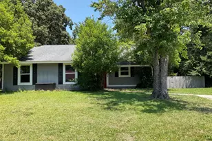 303 S Willow Ln, Jacksonville, NC 28546 - Photo 1