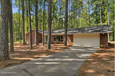 228 Heather Lane, Southern Pines, NC 28387 - Photo 3