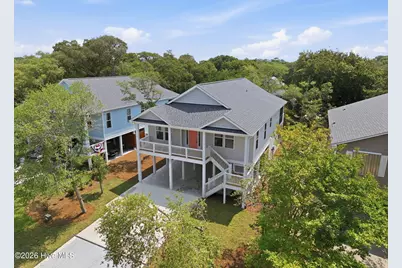 104 SE 6th Street, Oak Island, NC 28465 - Photo 5