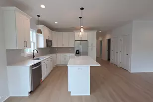 104 SE 6th St, Oak Island, NC 28465 - Photo 7
