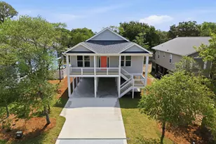 104 SE 6th St, Oak Island, NC 28465 - Photo 1