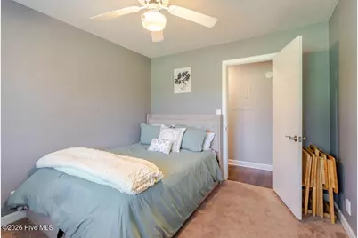 201 Glenwood Drive, Elizabethtown, NC 28337 - Photo 15