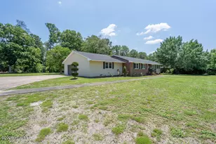 201 Glenwood Dr, Elizabethtown, NC 28337 - Photo 3