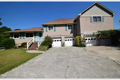 105 Captains Cove, New Bern, NC 28562 - Photo 1