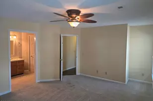 109 W Victoria Ct, Greenville, NC 27834 - Photo 7