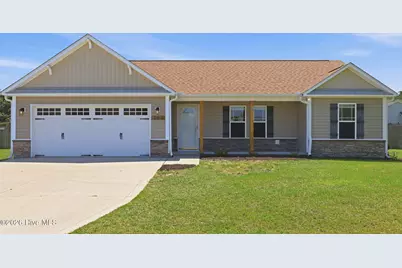 202 Long Neck Drive, Richlands, NC 28574 - Photo 1