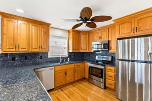 183 W Fourth St, Ocean Isle Beach, NC 28469 - Photo 13
