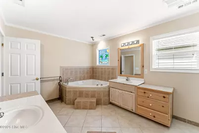 183 W Fourth Street, Ocean Isle Beach, NC 28469 - Photo 41