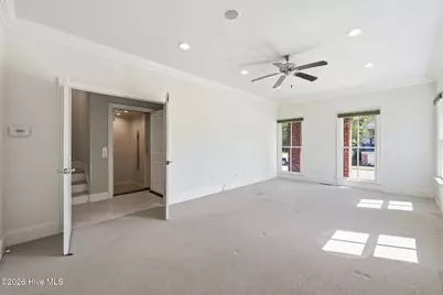 807 E Front Street, New Bern, NC 28560 - Photo 9