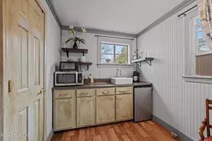 411 George St, New Bern, NC 28560 - Photo 9