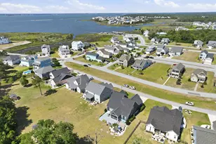209 Bogue Carrier Ct, Newport, NC 28570 - Photo 37