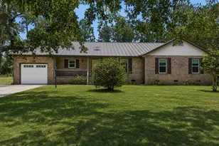 168 S Shore Dr, Southport, NC 28461 - Photo 1