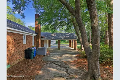 1205 W Highland Avenue, Kinston, NC 28501 - Photo 13