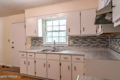 917 Cypress Street, Rockingham, NC 28379 - Photo 5