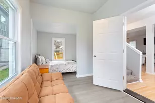 909 1st St, Elizabeth City, NC 27909 - Photo 13