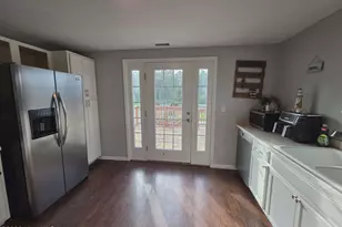 1063 Hwy 70, Stacy, NC 28581 - Photo 5