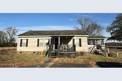 1242 Pages Lake Road, Saint Pauls, NC 28384 - Photo 1