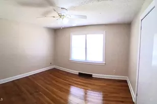1703 Hillcrest Dr W, Wilson, NC 27893 - Photo 9