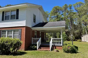 152 W Bayshore Dr, Cedar Island, NC 28520 - Photo 3