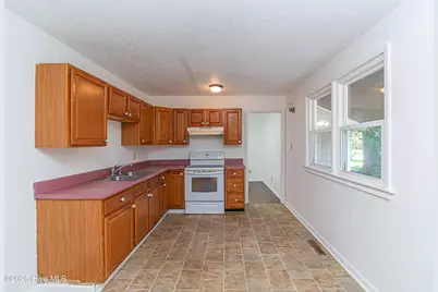 302 Nelson Drive, Goldsboro, NC 27534 - Photo 7