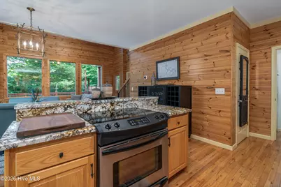 801 Village Road, Murphy, NC 28906 - Photo 7