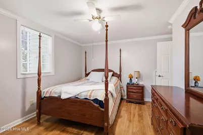 114 Noyes Avenue, Morehead City, NC 28557 - Photo 13
