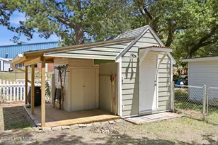 114 Noyes Ave, Morehead City, NC 28557 - Photo 43
