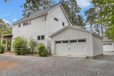 180 E Delaware Avenue, Southern Pines, NC 28387 - Photo 35