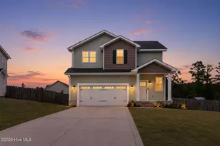 105 Woodford Ln, Vass, NC 28394 - Photo 1