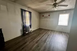 1010 N Center St, Goldsboro, NC 27530 - Photo 9