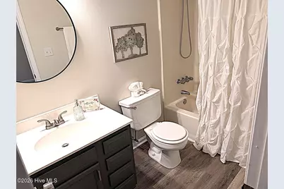 1024 Spring Villa Drive, Jacksonville, NC 28540 - Photo 9